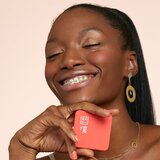 3INA The Blush kompaktno rdečilo odtenek 232 - Coral red, matte 7,5 g | Shoptok.si