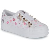 Guess Nizke superge BETRIX2 Bela | Shoptok.si