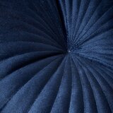 Catherine Lansfield Žametna okrasna blazina ø 40 cm Round Soft Touch – | Shoptok.si