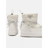 Resti Women's slip-on boots a'la snow boots in white Vevnose | ePonuda.com