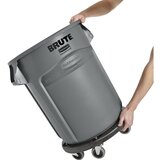 Rubbermaid Univerzalna posoda BRUTE® s podvozjem, prostornina 166 l, sive barve | Shoptok.si