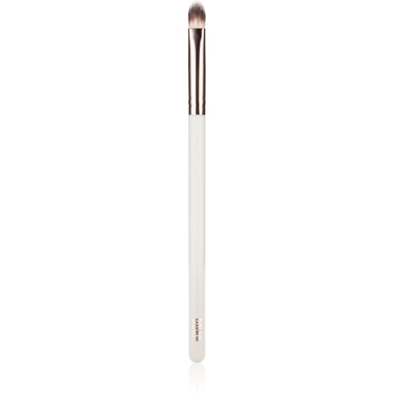 MUA Makeup Academy Brushes Small Flat Eye ploščat čopič za senčila za oči 1 kos | Shoptok.si