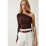 Happiness İstanbul Women's Brown One-Shoulder Gathered Detailed Knitted Blouse Cene