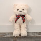 Plišana igračka medo sa kariranom mašnom 30cm - bijelo/crveno/zeleni | shoptok.hr
