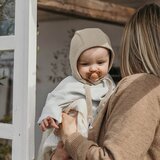 Bibs tolažilna duda - silikon Supreme s simetričnim cucljem 6-18 m 2/1 meadow/earth | Shoptok.si