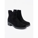 Shelvt Simple black boots with a comfortable heel | Shoptok.si