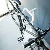 YAMAZAKI Držač za bicikl Tower – | shoptok.hr