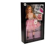  Punčka za igro s kodrastimi lasmi in visokimi petami - 28 cm | Shoptok.si