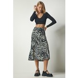 Happiness İstanbul Women's Black Cream Patterned Viscose Skirt with a Slit Cene