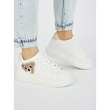 Shelvt White women's sports shoes with a teddy bear | Eponuda.ba