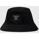 Calvin Klein Jeans Bombažni klobuk črna barva