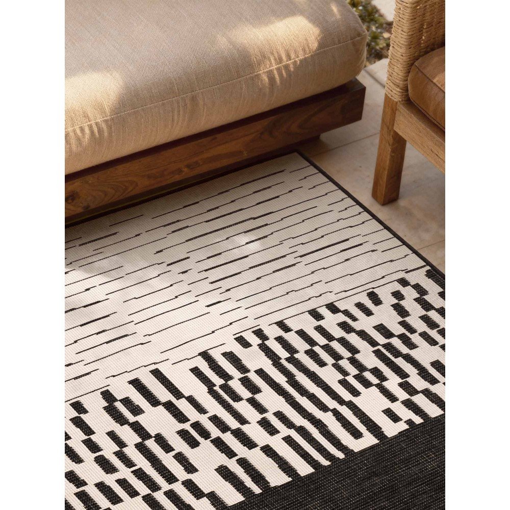 Ted Baker Crni/krem unutarnji i vanjski tepih 160x230 cm Haringey Acacia – | shoptok.hr