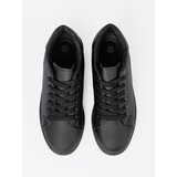 Shelvt Black sneakers with matte trim and lacing | ePonuda.com