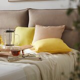 Modern Living Okrasna Blazina Nathi | Shoptok.si