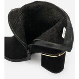 Resti Black women's boots on a post Estrate | ePonuda.com