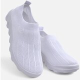 Resti Women's Slip-On Fabric Sports Shoes Perrey | Shoptok.si