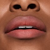 MAC Cosmetics Powder Kiss Hazy Matte matirajući ruž za usne nijansa Stay Curious 3.5 g | shoptok.hr