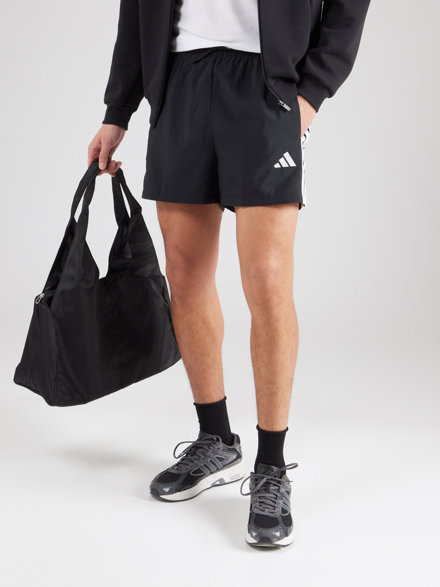 Adidas Športne hlače '3S CHELSEA 5' črna / bela | Shoptok.si
