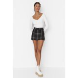 Trendyol black plaid shorts Cene