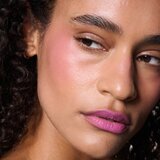 MAC Cosmetics Powder Kiss Lip + Cheek Mousse multifunkcionalna šminka za usne i lice nijansa Something Borrowed 5 ml | shoptok.hr
