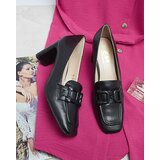 Resti Women's moccasin-style pumps in black Mokwell-Footwear | ePonuda.com