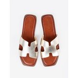 Sergio Leone Light gold flip-flops with a square toe | Shoptok.si