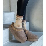 Gemre Brown platform snow boots with low shaft and embroidered Greene pattern | Shoptok.si