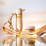 Darphin Éclat Sublime Dual Replenishment Treatment esenca za obraz za posvetlitev in zgladitev kože 150 ml | Shoptok.si