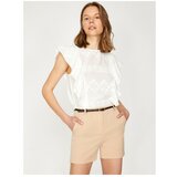 Koton Women's Ecru Normal Waist Pocket Detailed Shorts | Shoptok.si