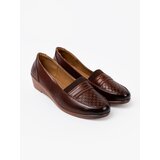 Shelvt Women's slip-on shoes with a textured toe | shoptok.hr
