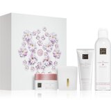 Rituals The Ritual Of Sakura 4 Renewing Bestsellers darilni set pena za prhanje The Ritual Of Sakura 200 ml + piling za telo The Ritual Of Sakura 125 g + krema za telo The Ritual Of Sakura 100 ml + dišeča svečka za ženske | Shoptok.si
