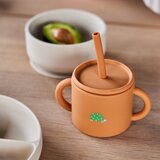 OYOY Mini Rjava silikonska otroška skodelica Enkei – | Shoptok.si