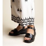 D/CEO Black sandals on a block heel Millo | Shoptok.si