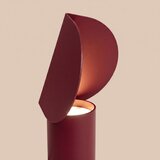 Thoro Bordo rdeča aluminijasta LED namizna svetilka (vi&amp;scaron;ina 15 cm) BISCUIT &amp;ndash; Slike