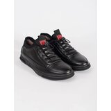 Shelvt Men's black sports shoes insulated | Shoptok.si
