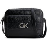 Calvin Klein Torba preko ramena 'Camera' crna | shoptok.hr