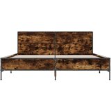  Posteljni okvir dimljeni hrast 140x190 cm inž. les in kovina | Shoptok.si