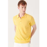Avva Men's Yellow Textured Polo Collar Slim Fit Slim Fit Knitwear T-shirt