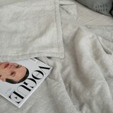Linen Tales Laneno prešito pregrinjalo v naravni barvi 140x220 cm Melange – | Shoptok.si