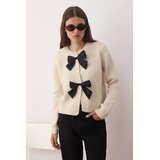 TRENDYOLMILLA ženski duks Stone Soft Textured Crew Neck Ribbon Detailed Knitwear Cardigan, bež | Eponuda.com
