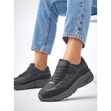 Resti Women's sport sneakers on a thicker sole Moderax | Shoptok.si