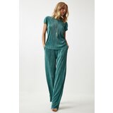  Women's Vibrant Green Pleated Casual Blouse Trousers Set | shoptok.hr