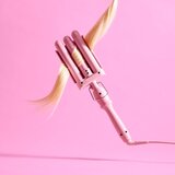 Mermade Mini Waver 25 mm kodralnik za trojne kodre za lase Pink 1 kos | Shoptok.si