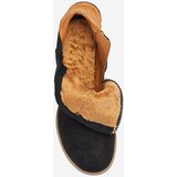 Resti Black women's insulated boots on a brown Karela post - Footwear | Shoptok.si