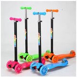  Trotinet fluo svetleći točkovi MG-03 0392 | ePonuda.com