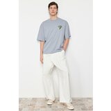 Trendyol Men's Gray Oversize/Wide-Mount Bowling Back Printed 100% Cotton T-shirt Cene
