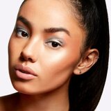 Mac Extra Dimension Skinfinish osvetljevalec 9 g odtenek Oh, Darling | Shoptok.si