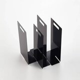 YAMAZAKI Črna kovinska stojala za brisače v kompletu 2 ks Tower – | Shoptok.si