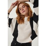 Happiness İstanbul Women's Cream Black Striped Seasonal Knitwear Sweater Cene