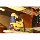 Dewalt DWE349 ubodna testera, 650W | ePonuda.com